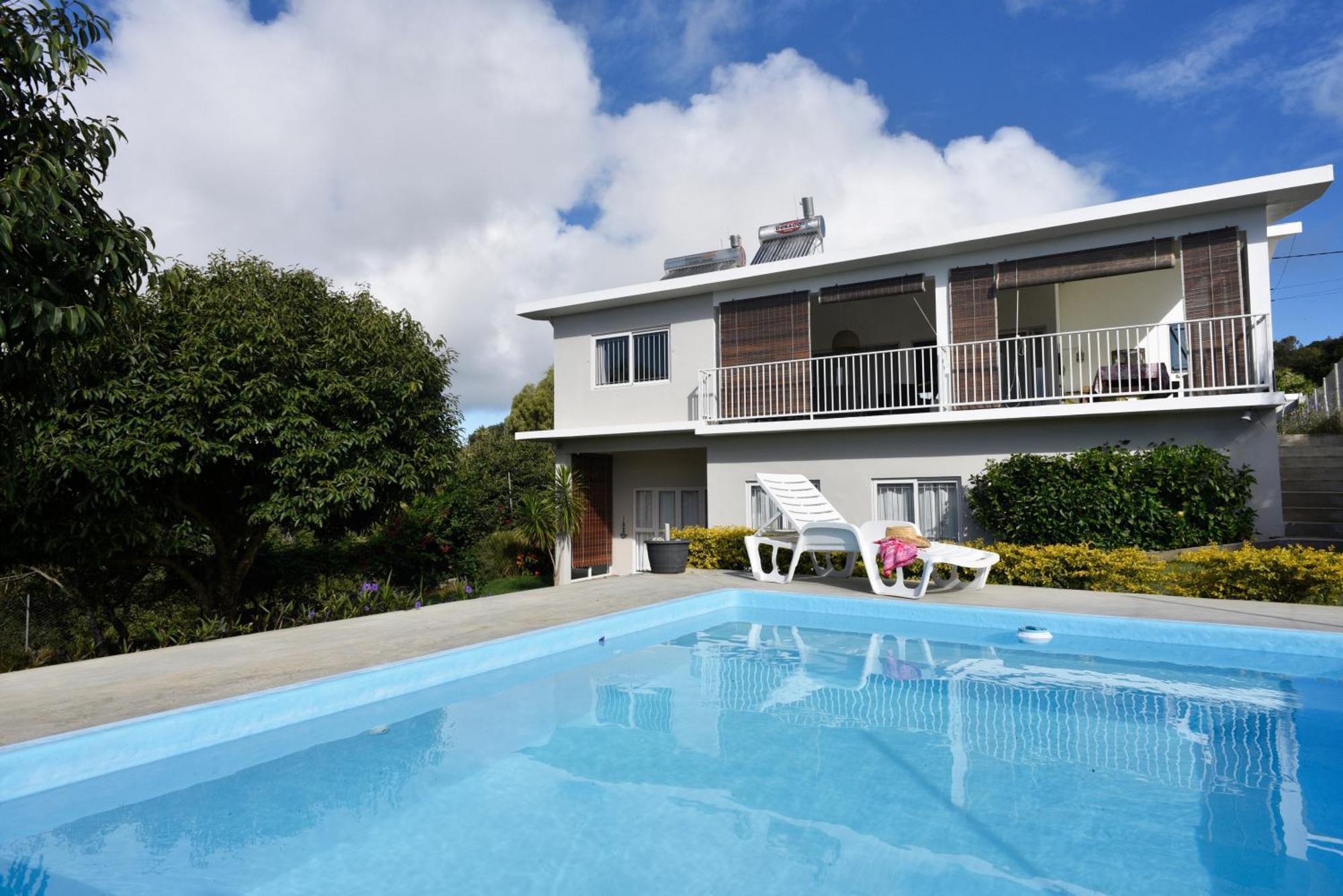 Rodrigues Family Zourit Villa *